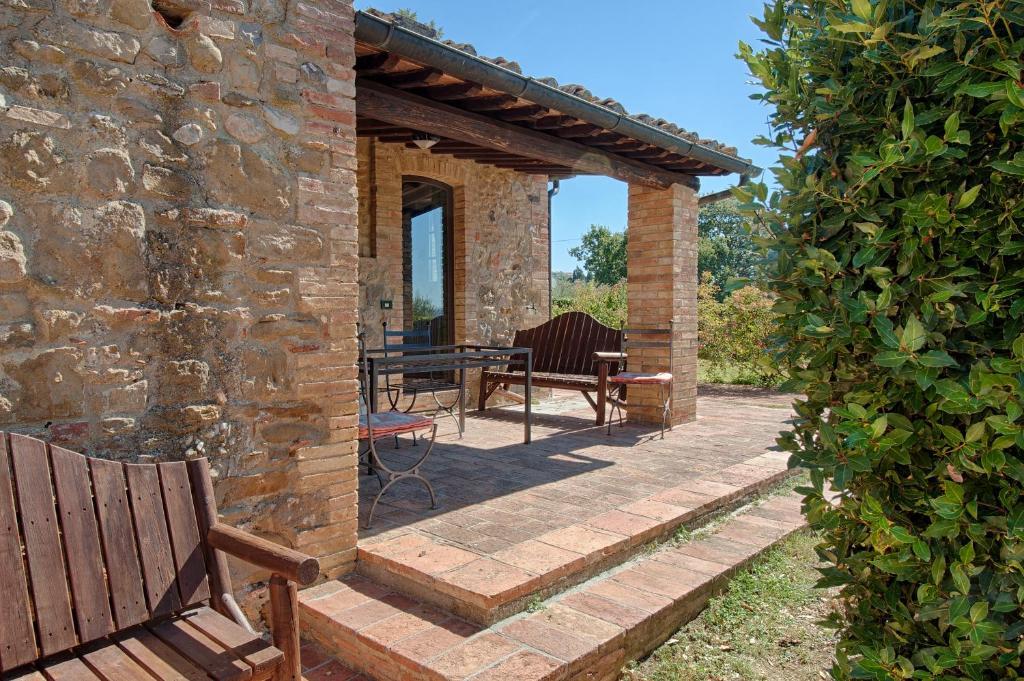 Podere La Ciabatta Casole d'Elsa Exterior photo